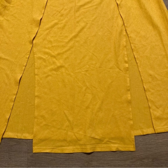 Shein Yellow Crop Top Shrug 1X and Long Slit Skirt 3X Set NWOT (fits 14 16 18) - Picture 4 of 13